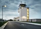 Kontrollturm mit Anflugkontrollgebäude, NATO-Flugplatz Neuburg