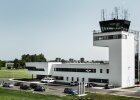 Kontrollturm mit Anflugkontrollgebäude, NATO-Flugplatz Neuburg